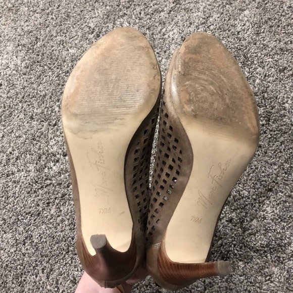 Marc Fisher Brown Open Toe High Heels Size 7.5 - Picture 4 of 5